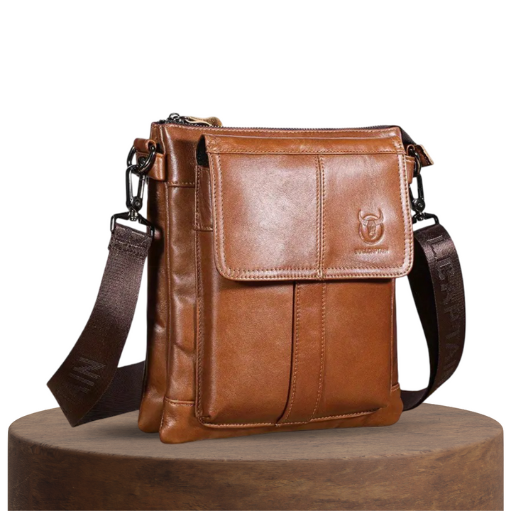 Luca | Classic Leather Messenger Bag