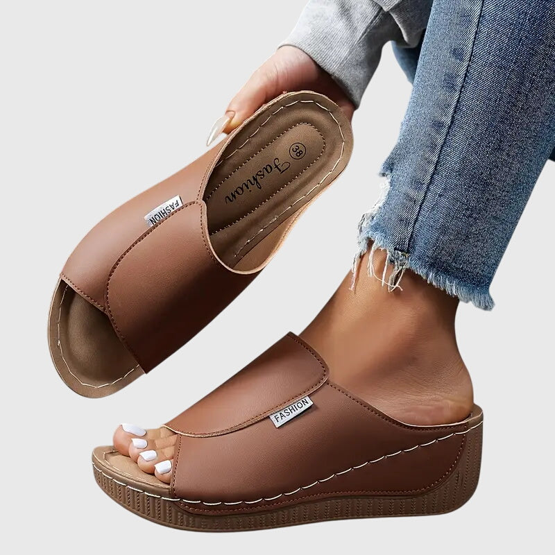 Clara | Orthopedic Sandals