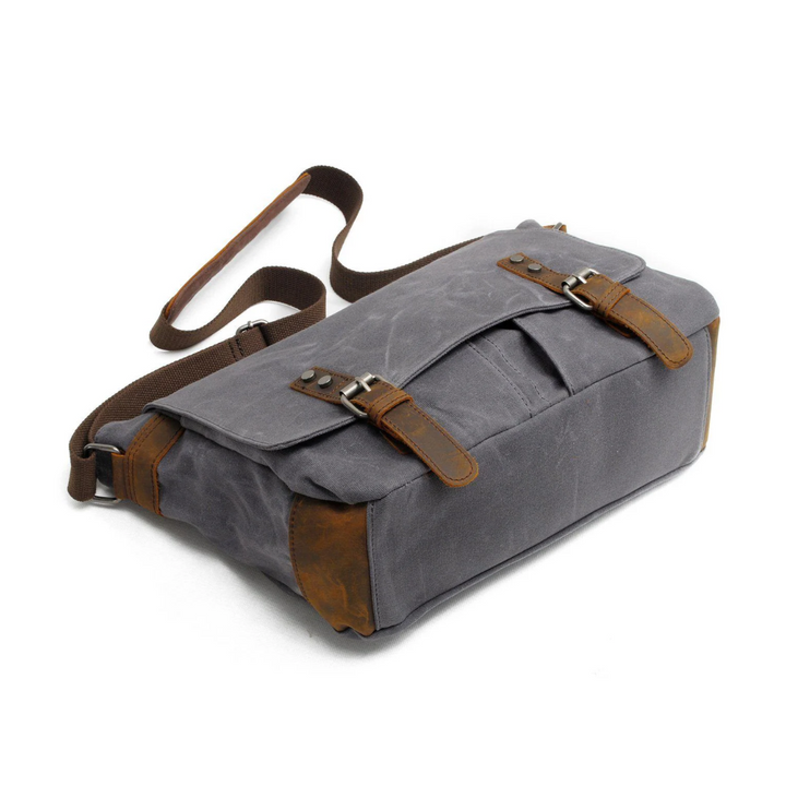 Zane | Vintage Messenger Bag